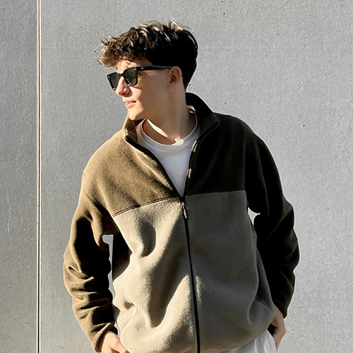 Instagram網(wǎng)紅推薦:德國(guó)高端攝影設(shè)備科技測(cè)評(píng)博主